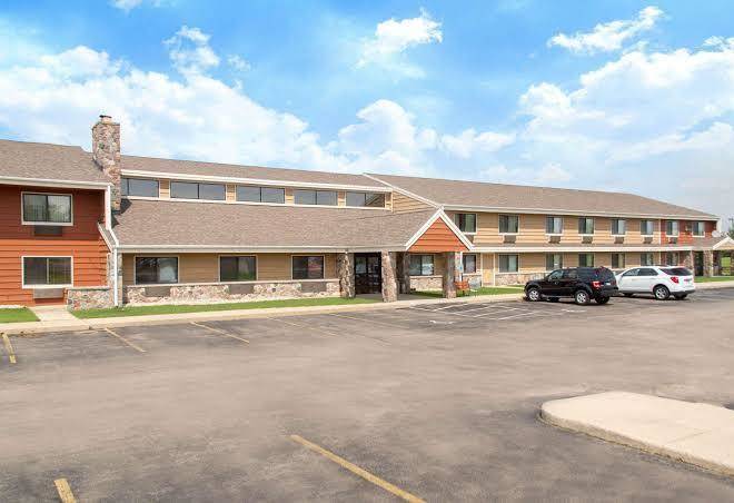 Americinn by wyndham elkhorn near lake geneva