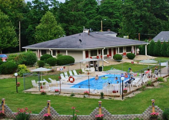 Lake geneva motel