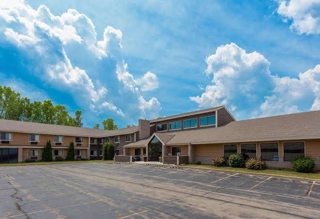 Americinn by wyndham hartford wi