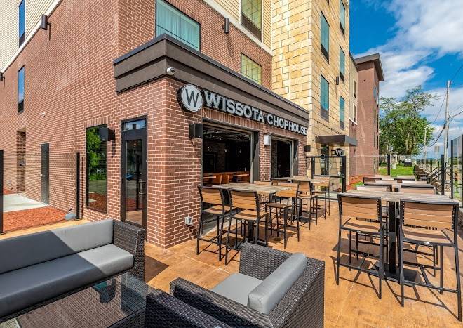 Cobblestone hotel & suites hartford