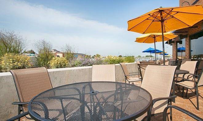 Best western premier waterfront hotel & convention center