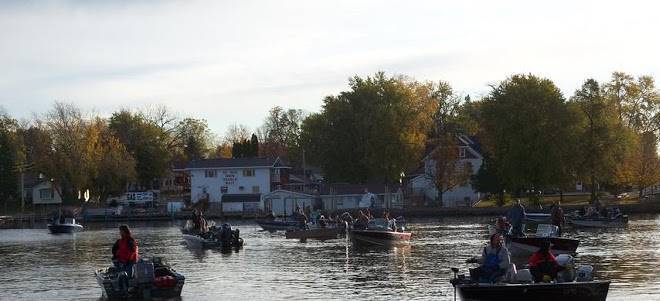 Wolf river resorts
