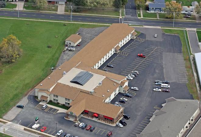 Woodfield inn & suites