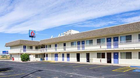 Motel 6 Laramie Wy Image
