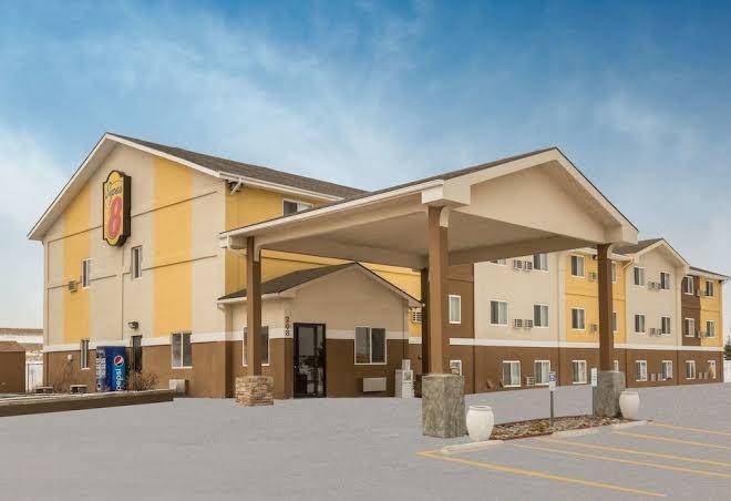 Super 8 by wyndham gillette