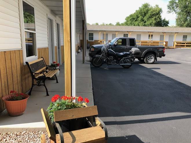 Rangeland court motel and rv park