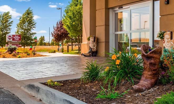 Best western plus frontier inn