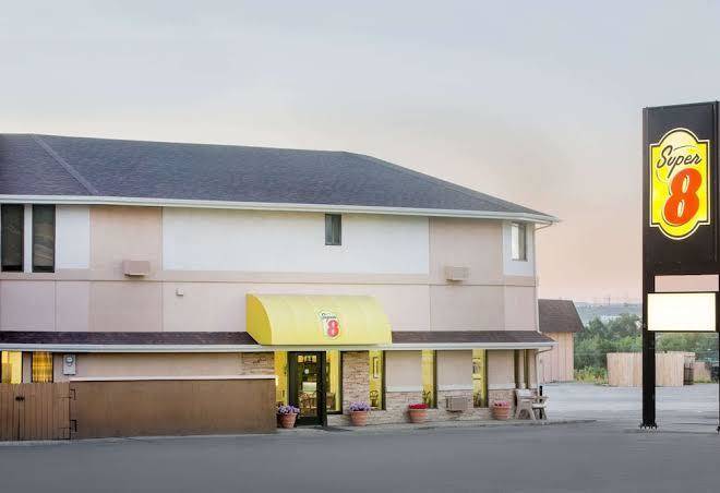 Super 8 by wyndham casper west by the river
