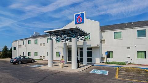 Motel 6 wheatland wy
