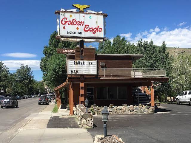 Golden eagle inn