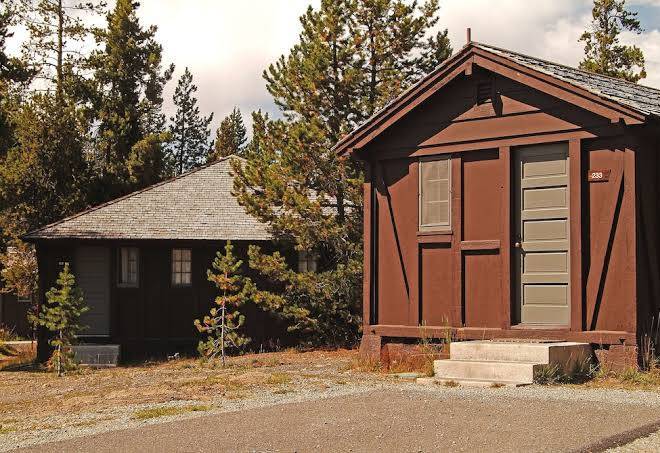 Old faithful lodge