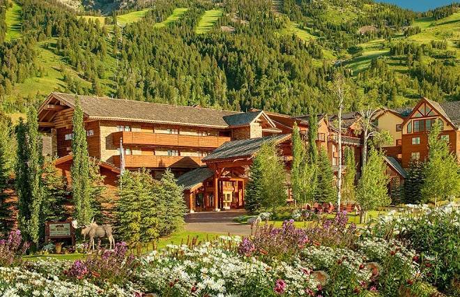 Snake river lodge & spa
