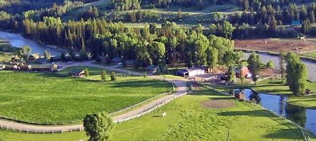 Spotted horse ranch
