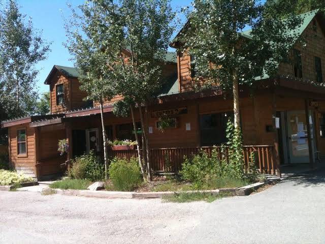 Teton gables