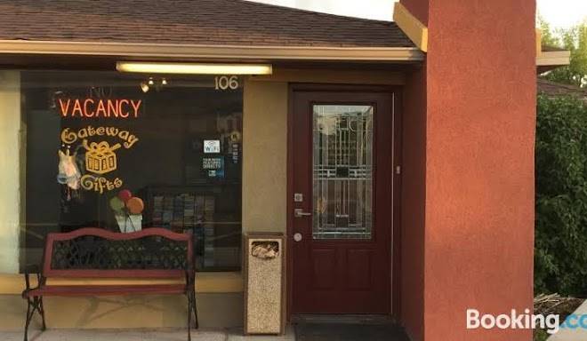Gateway inn