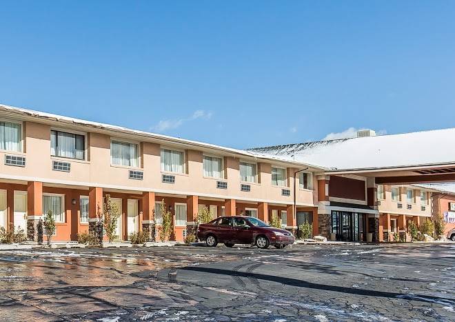 Quality inn evanston near wyoming downs