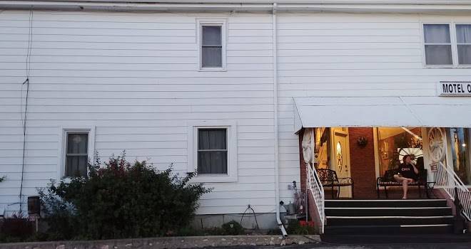 Sundowner inn