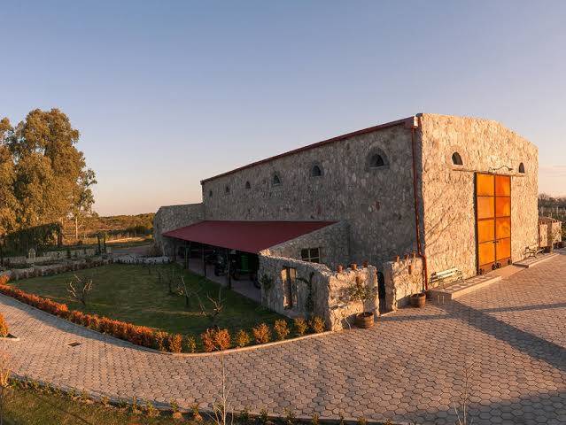 Narbona wine lodge