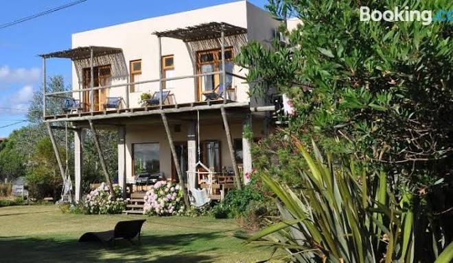 Posada hale lau