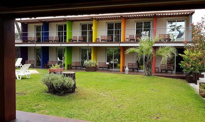 Undarius gay men resort