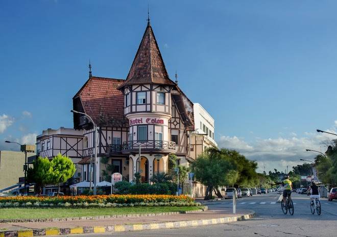 Hotel colon