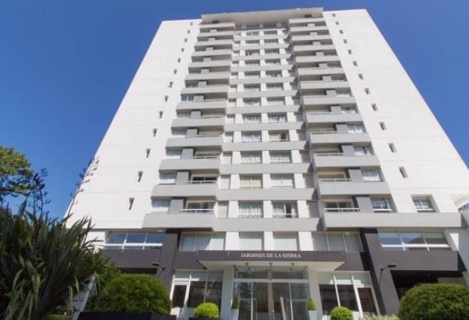 Edificio jardines de la sierra