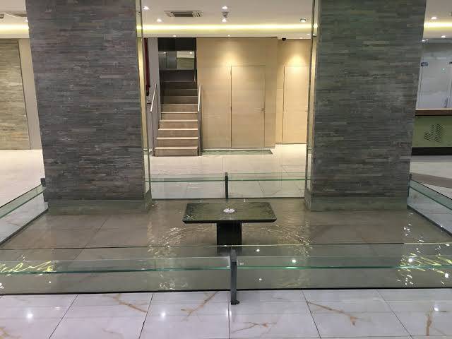 Hotel crystal tower