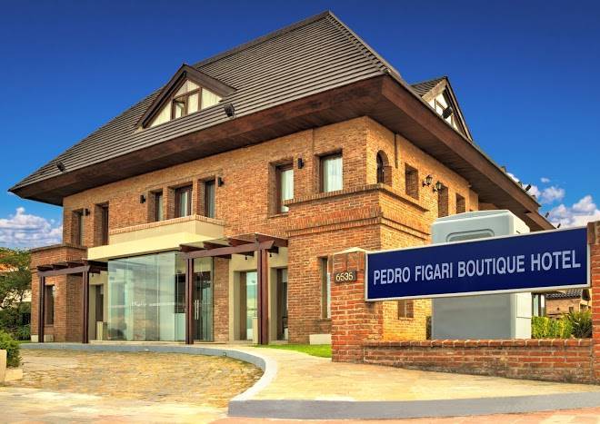 Hotel pedro figari