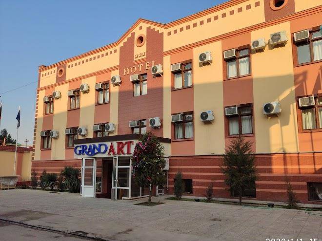 Grand art hotel