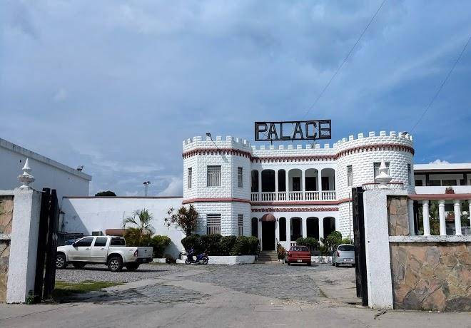 Hotel palace