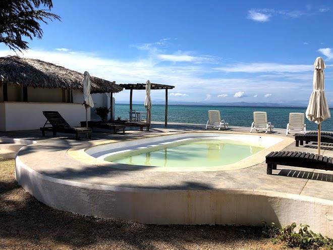 Hotel el yaque motion