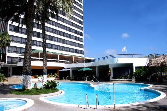 Hotel lake plaza
