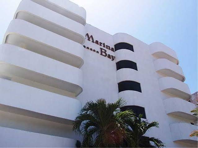 Hotel marina bay