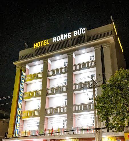Khach sn hoang dc