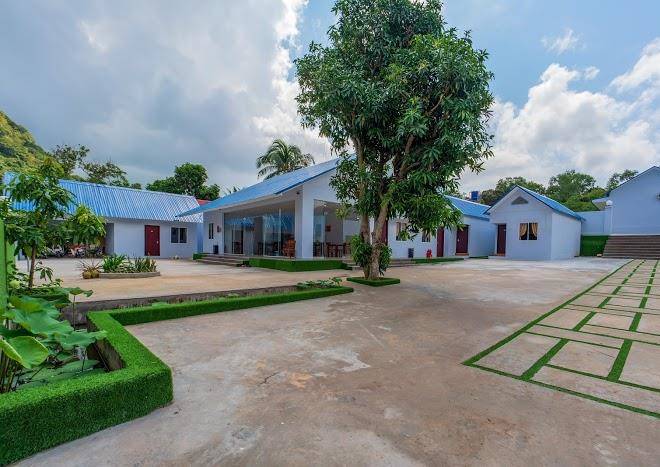 Bungalow hotel