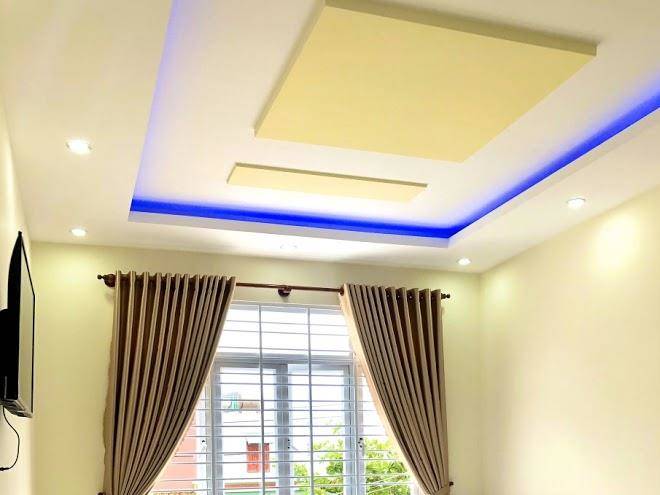 Hotel hi trung