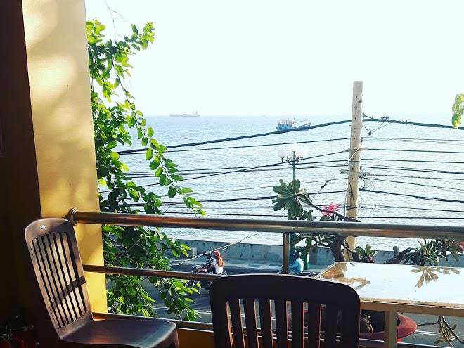Gold view hotel