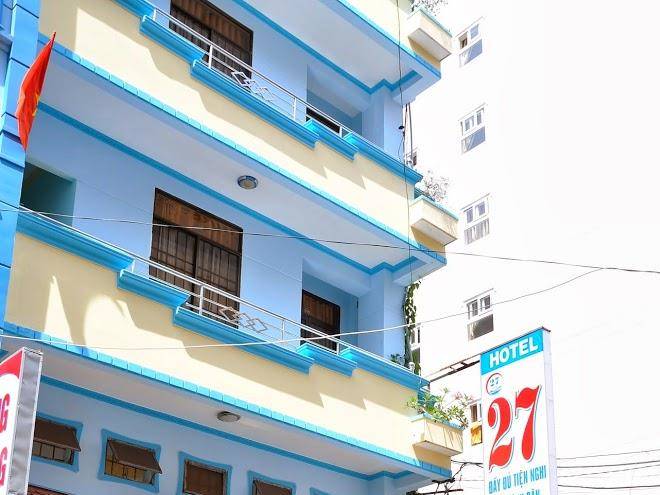Hotel 27