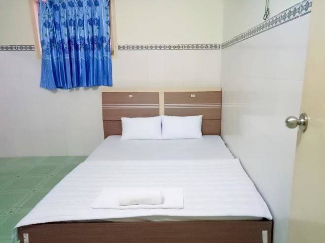 Hotel long son