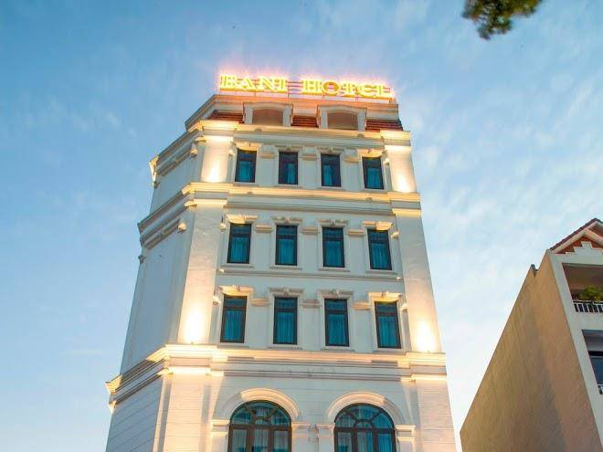 Bani hotel