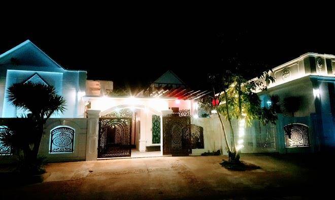 Hotel lavender tan thanh