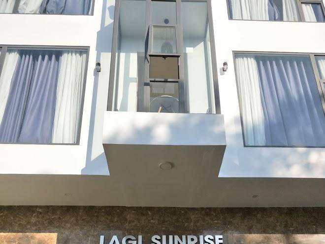 Lagi sunrise hotel