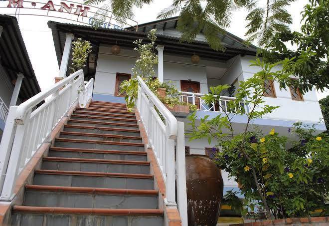 M anh hotel