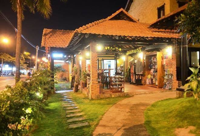 Rang garden beach side