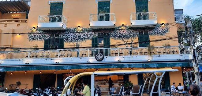 Hotel 17