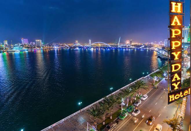 Happy Day Hotel Image