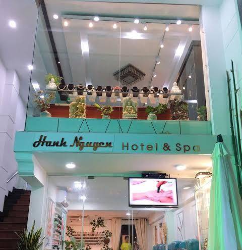 Hanh nguyen gems hotel & spa