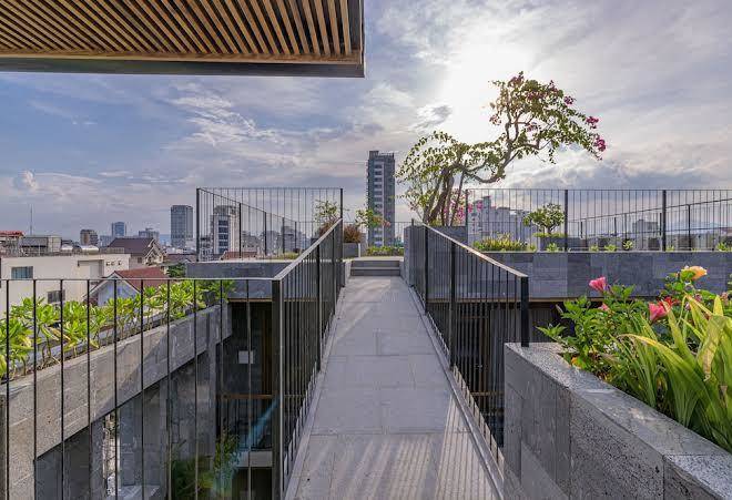 M boutique danang