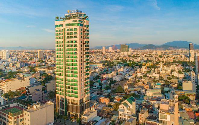 Sala danang beach hotel