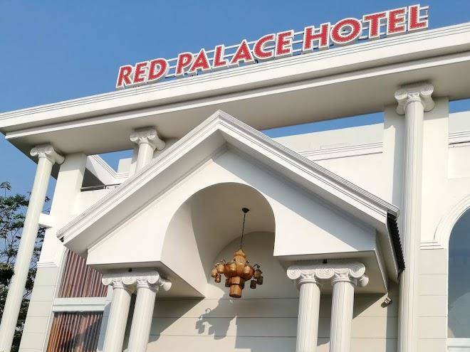 Red Palace Hotel Image